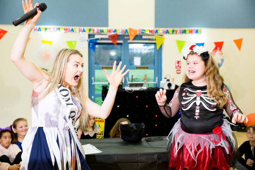 How To Throw a Spook-tacular Halloween Birthday Party